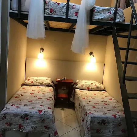 Short Pensjonat